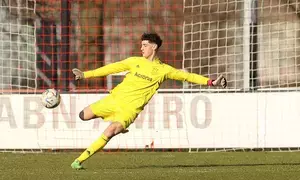 Arsenal and Ajax reach agreement for English goalkeeper Tommy Setford: Report