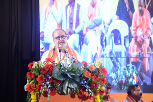 BJP cautions Akhilesh against continuing alliance with Congress