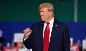 US judge dismisses classified documents case against Trump