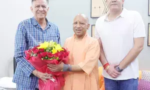 Yogi Adityanath visits UP Speaker to enquire about his health
