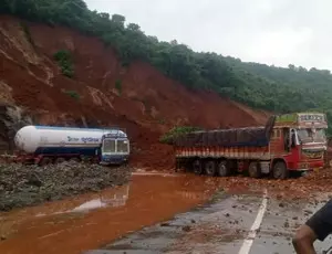 Seven killed in landslide in Karnataka Seven killed in landslide in Karnataka
