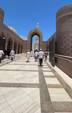 Four die in shooting in Omans capital