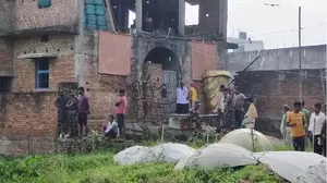 Gruesome murder of VIP chiefs father shocks people (Roundup)