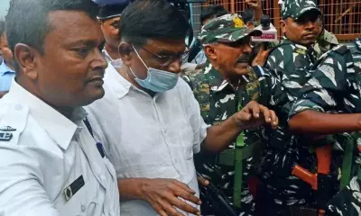 OMR sheets for 2014, 2016 destroyed on Manik Bhattacharya’s instructions, WBBPE tells Calcutta HC