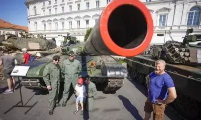 Warsaw celebrates 71st anniversary of Old Town reconstruction