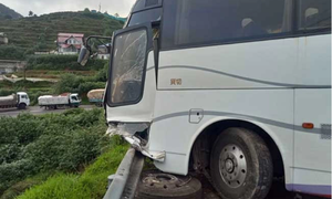 Over 30 injured in bus accident in Sri Lanka