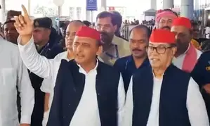 Current Union govt wont last long: Akhilesh Yadav