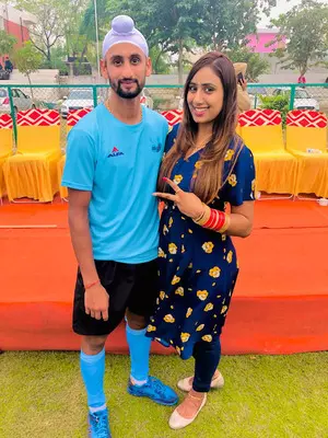 Mandeep used to skip meals after school to go for hockey practice, reveals forwards sister