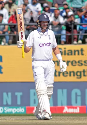 Joe Root goes equal with Williamson and Smith through 32nd Test century