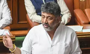 Farmer’s insult case: K’taka govt to issue guidelines to malls, establishments