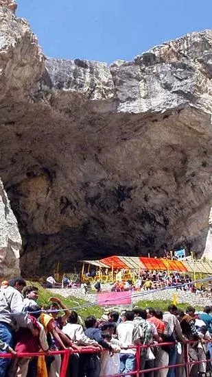 Six Key Facts About the Amarnath Cave and Yatra