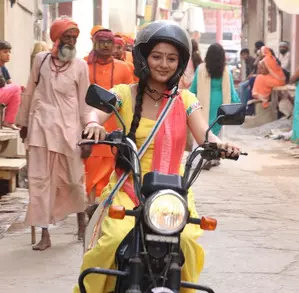 Shruti Bhist was super scared when she learned to ride moped bike Shruti Bhist was super scared when she learned to ride moped bike