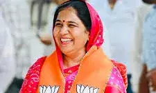 Raj didnt incur so much debt in 67 years as Congress did in 5 years