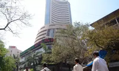 Sensex closes lower, midcap and smallcap outshine largecap stocks
