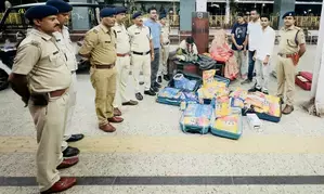 65 kg ganja seized from busy Howrah station; two held
