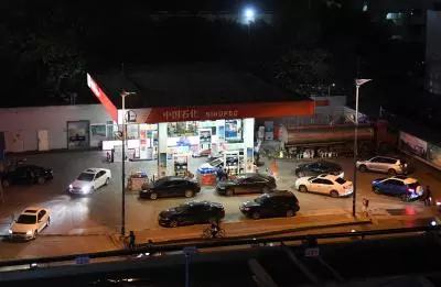 Egypt hikes pump prices for gasoline, diesel in subsidy reform push