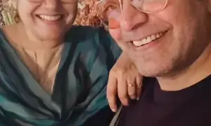 Renuka Shahanes modification of Kabhi Kabhi song for hubby Ashutosh Rana is a romantic treat