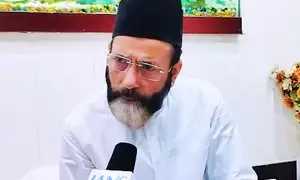 Muslims should display their names on eateries without fear: Islamic cleric