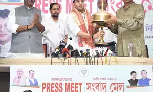 Telecom connectivity will be extended to all villages in one year: Jyotiraditya Scindia