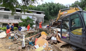 Death toll rises to 15 after landslide hits central China village