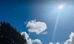 Kashmir Valley reels under unprecedented heatwave; Srinagar records 36.2 degrees C