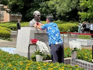 Gandhi statue will become symbol of Japan-India friendship: Masahiro Komura Gandhi statue will become symbol of Japan-India friendship: Masahiro Komura