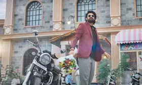 Prabhas looks dashing, oozes self-love in ‘The Raja Saab’ 1st look