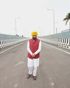 Punjab CM opens railway over-bridge in Gurdaspur Punjab CM opens railway over-bridge in Gurdaspur
