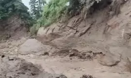 Cloudburst damages shops, houses in Himachals Parvati Valley