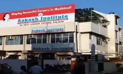 Authorities crack down on FIITJEE, Aakash Institute, Career Launcher centres in Noida