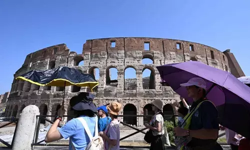 Italian heatwave intensifies, red alerts in 13 cities
