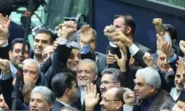 Pezeshkian formally sworn in as Irans President, offers countrys cooperation in solving regional issues (2nd Lead)