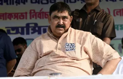 SC grants bail to Trinamool leader Anubrata Mondal in cattle smuggling case SC grants bail to Trinamool leader Anubrata Mondal in cattle smuggling case