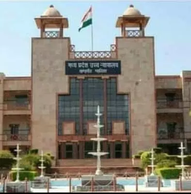 MP HC seeks reply from ECI on Digvijaya Singh’s petition challenging LS polls in Rajgarh