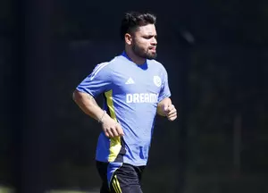 T20I series: Surya bhai told me to keep practising bowling, says Rinku on his game-changing 19th over