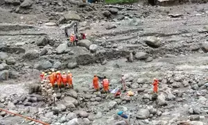 Cloudbursts wreak havoc in Himachal, 2 dead, over 50 people missing (Ld)