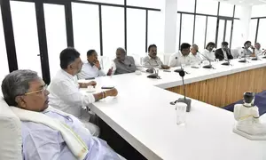 K’taka ministers to pass resolution against Guv’s notice to CM in Cabinet meeting