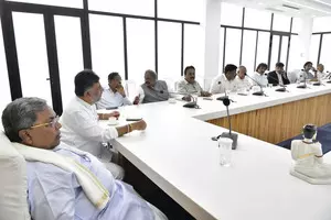CM Siddaramaiah meets ministers after Governors notice on MUDA scam CM Siddaramaiah meets ministers after Governors notice on MUDA scam