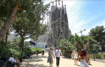 Spain registers record number of international tourists in first six months of 2024 Spain registers record number of international tourists in first six months of 2024