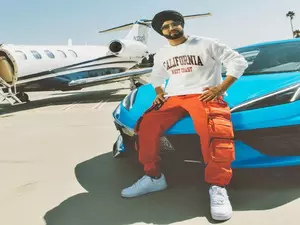 D Cali describes glamour, fancy cars in Punjabi music as aspirational