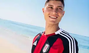 Fulham sign defender Jorge Cuenca from Villarreal on a four-year contract