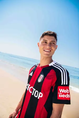 Fulham sign defender Jorge Cuenca from Villarreal on a four-year contract Fulham sign defender Jorge Cuenca from Villarreal on a four-year contract