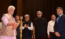 J&K L-G dedicates 500 Kisan Khidmat Ghars to UT farmers