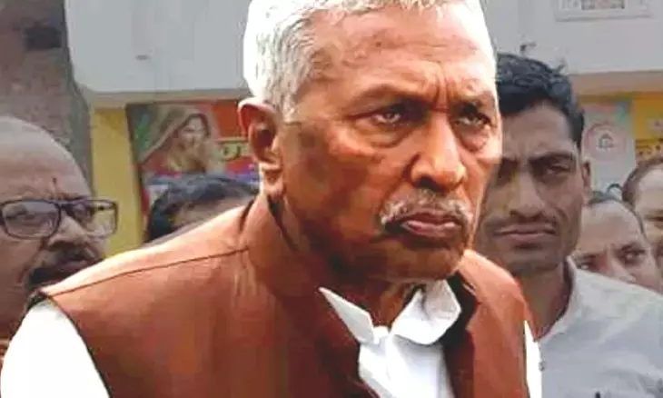 Court Issues Non-Bailable Warrant Against Former Governor Phagu Chauhan in Land Dispute Case