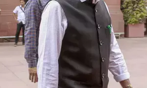 Mandaviya tells officials to speed up job-linked incentive scheme