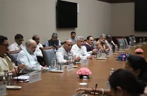 Keeping a close watch on Bangladesh situation: Centre at all-party meet (Ld) Keeping a close watch on Bangladesh situation: Centre at all-party meet (Ld)