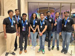 World Blitz Team chess: Arjun Erigaisi beats Carlsen as Team MGD1 clinches silver