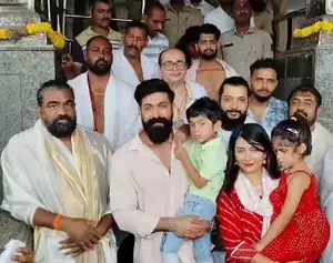 Actor Yash visits pilgrimage centres in coastal Karnataka