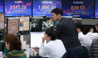 South Korean stock markets extend gains led by Samsung