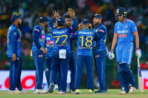3rd ODI: Wellalage’s five-for helps Sri Lanka beat India by 110 runs; win series 2-0